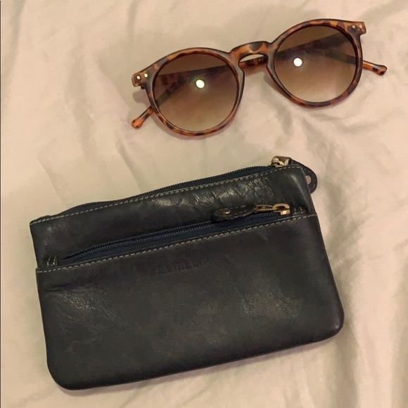 Wallet - Picture 3 of 3